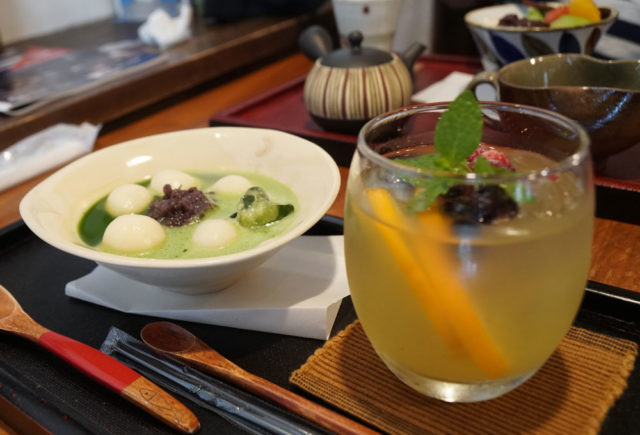 茶楽の名に込めた願いと静岡で最古のお茶カフェになるまで【静岡県・興津本町】